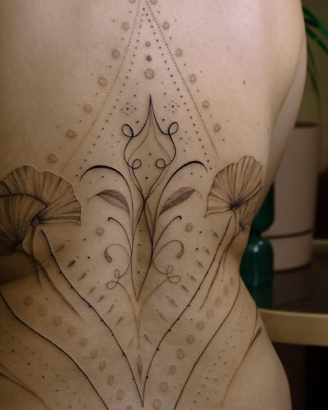 Tatuaje espalda Etia Tattoo